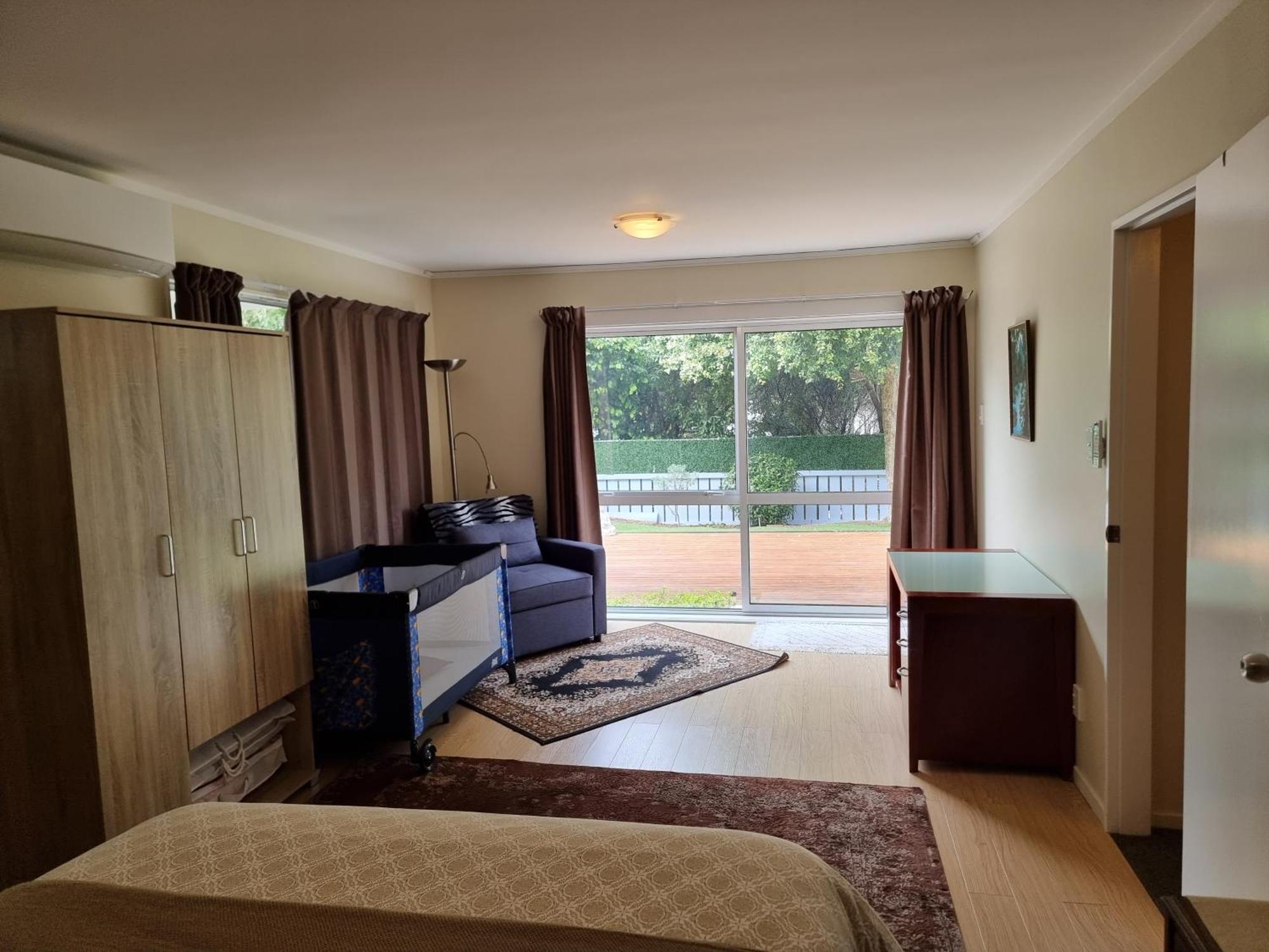 Entire Ground Floor With Full-Privacy And Family-Friendly Popular To Ferry Catchers Wellington Bagian luar foto